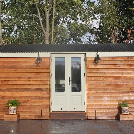 Luxury Shepherds Hut - The Foxglove By The * Stillingfleet