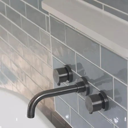 Luxury Shepherds Hut - The Foxglove By The Camping