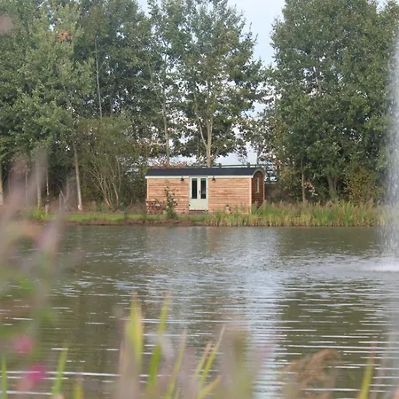 Luxury Shepherds Hut - The Foxglove By The *